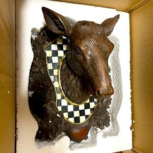 MacKenzie Child’s woodland deer mount